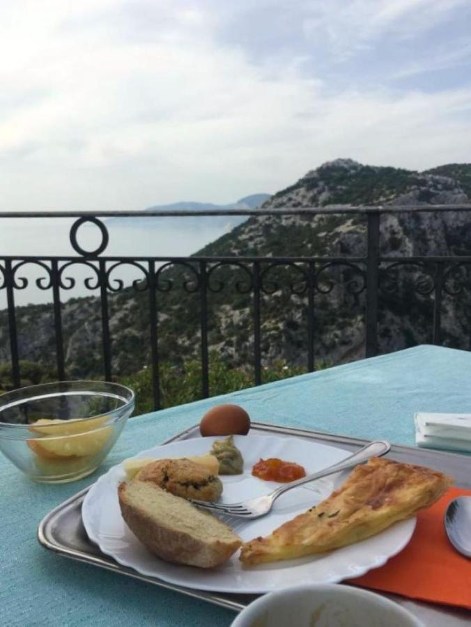 Hotel Turismo Rurale Villa Maria Caterina กาลาโกโนเน ภายนอก รูปภาพ