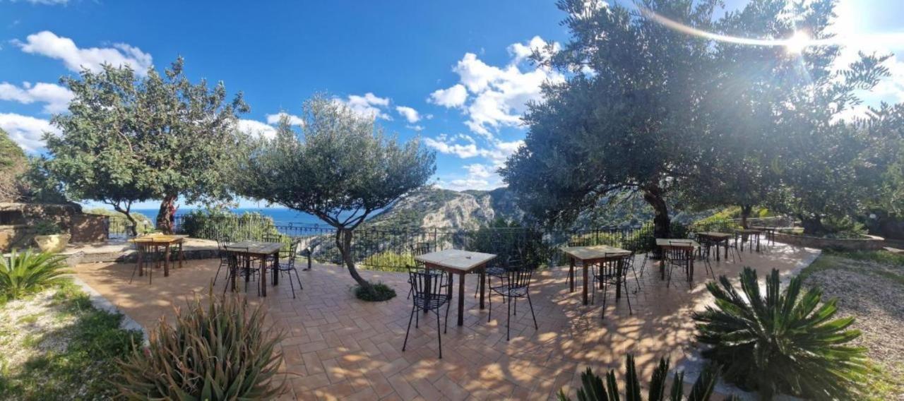 Hotel Turismo Rurale Villa Maria Caterina กาลาโกโนเน ภายนอก รูปภาพ