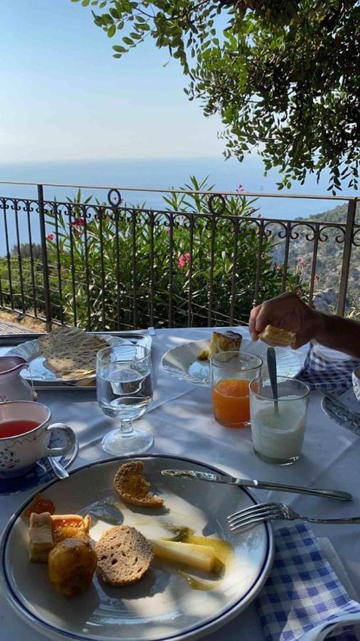 Hotel Turismo Rurale Villa Maria Caterina กาลาโกโนเน ภายนอก รูปภาพ
