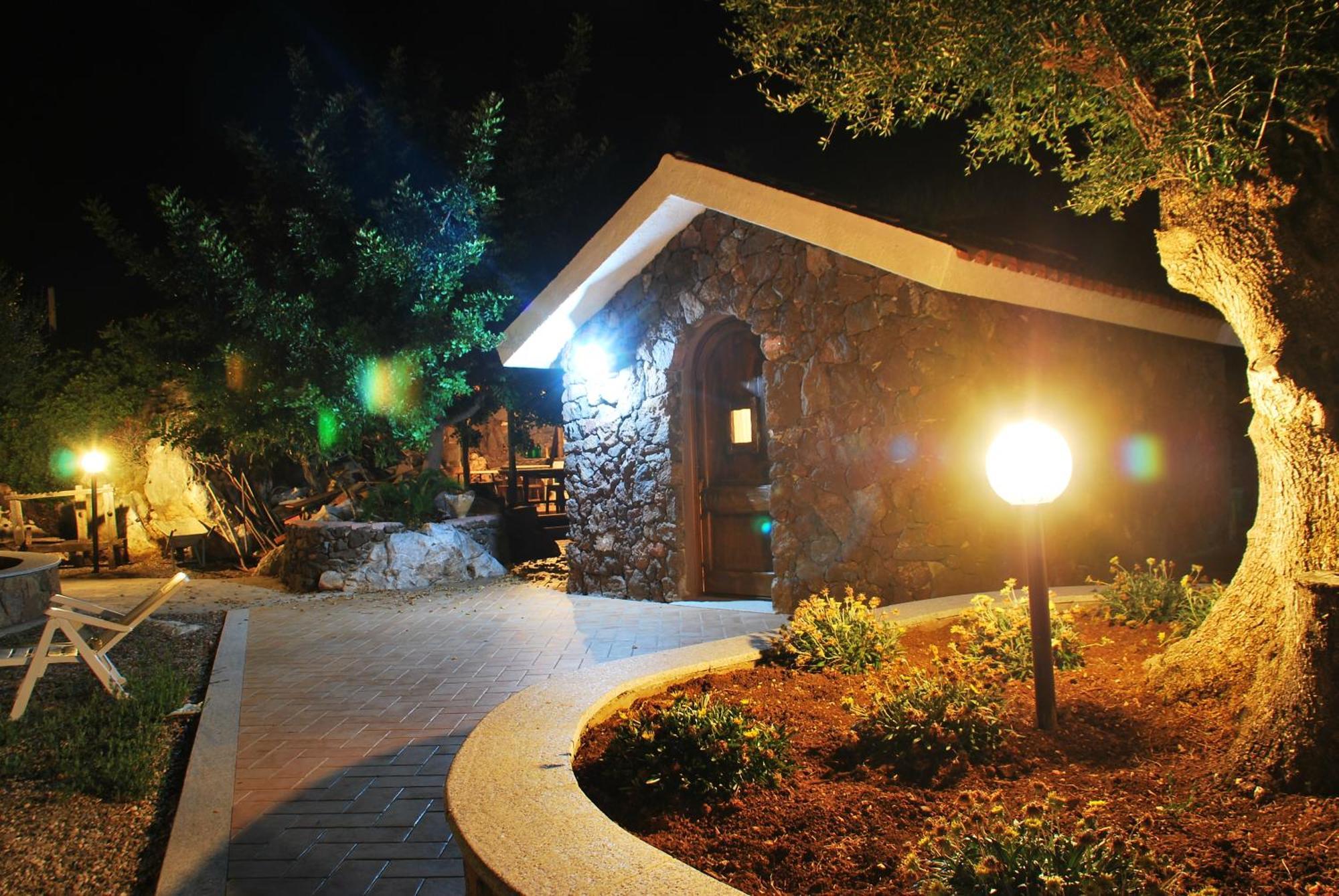 Hotel Turismo Rurale Villa Maria Caterina กาลาโกโนเน ภายนอก รูปภาพ