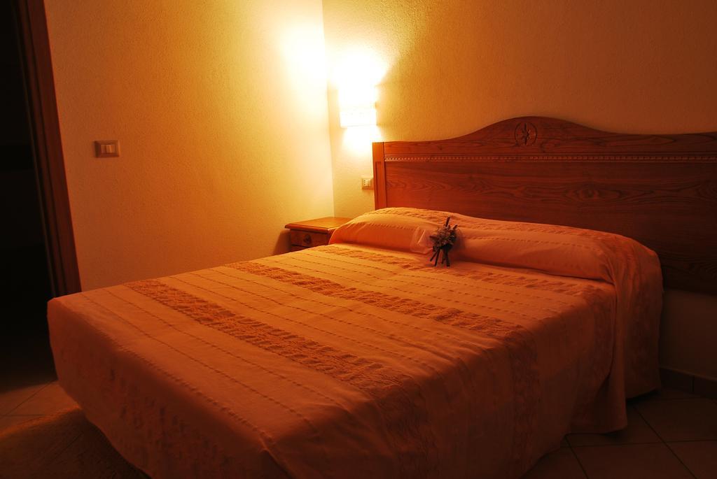 Hotel Turismo Rurale Villa Maria Caterina กาลาโกโนเน ภายนอก รูปภาพ