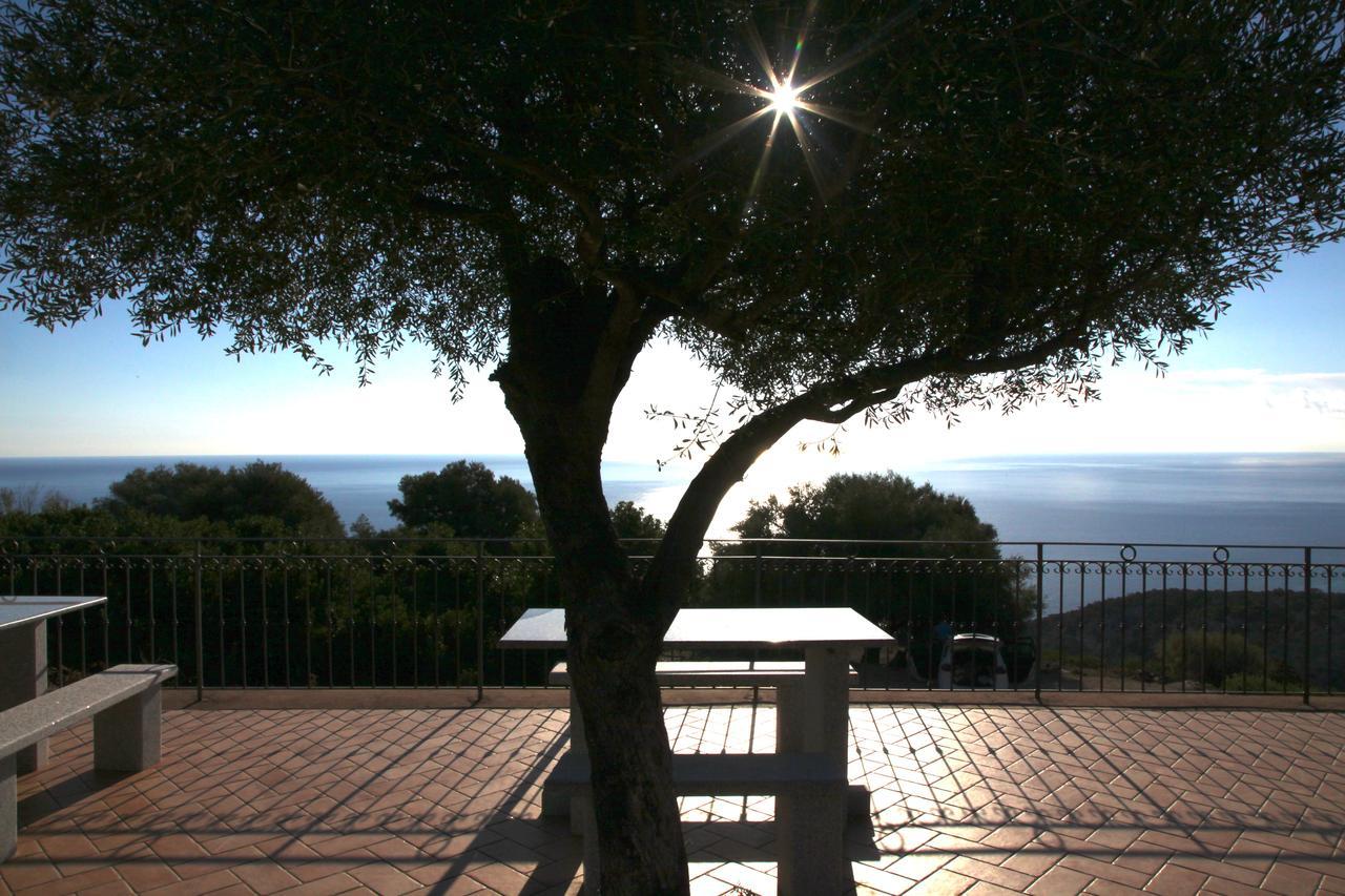 Hotel Turismo Rurale Villa Maria Caterina กาลาโกโนเน ภายนอก รูปภาพ